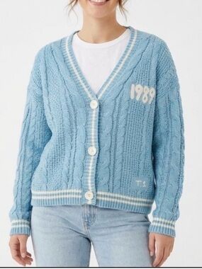 Taylor Swift 1989 Taylor’s Version Limited Edition cardigan